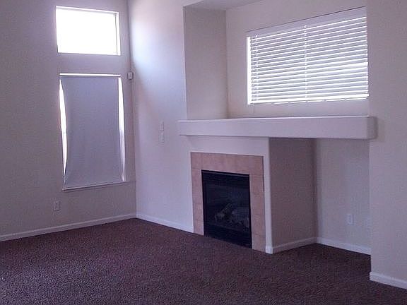 Great Room w/New Carpet