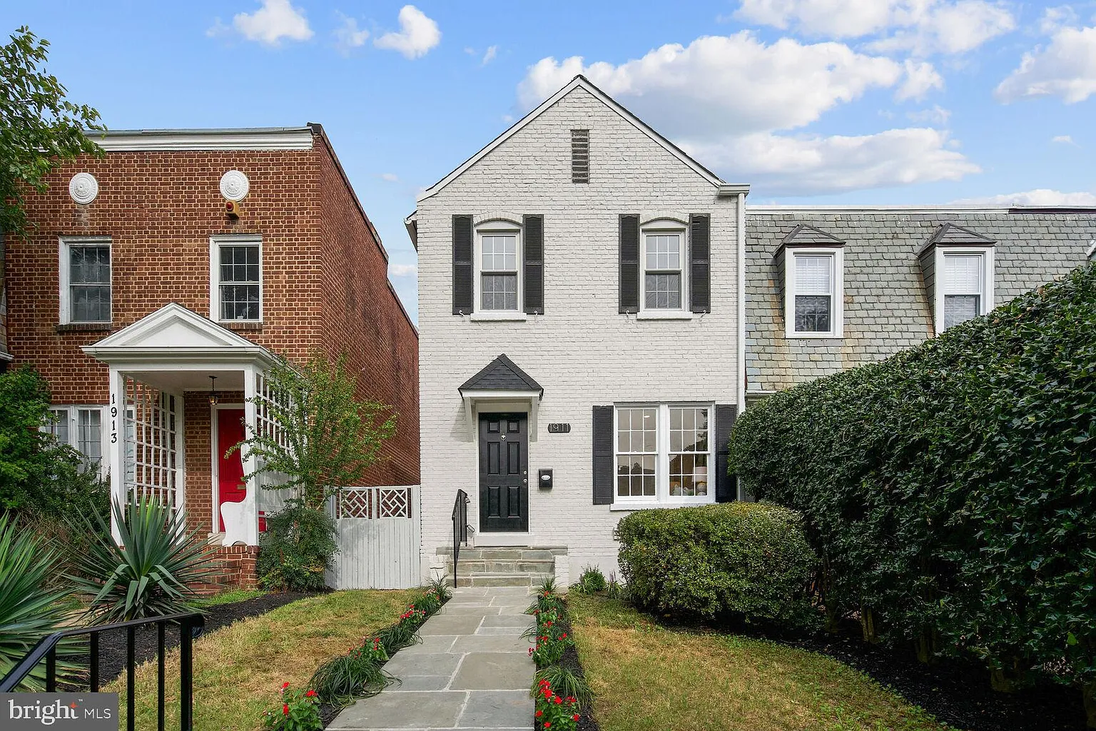1911 37th St NW photo 1