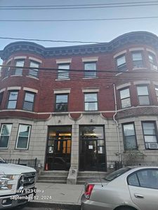 31 Homestead St #2, Boston, MA, 02121
