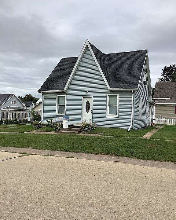 1st image of 303 Jefferson St
