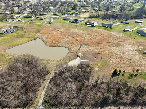 N Randolph St, Marceline, MO 64658