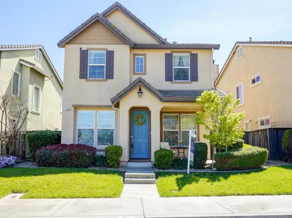 1355 Valley Glen Drive, Dixon, CA 95620