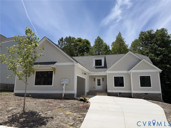 6212 Strongbow Dr, Moseley, VA 23120