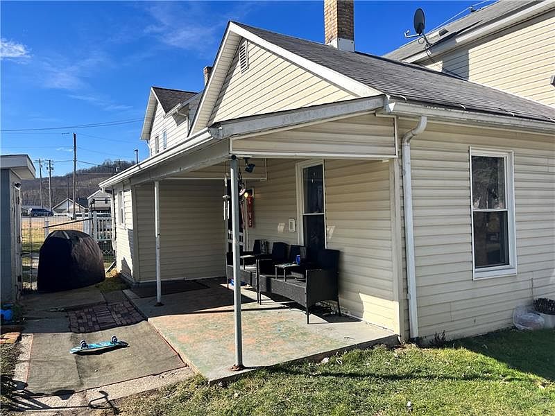 111 Petrolia St, Karns City, PA 16041 Zillow