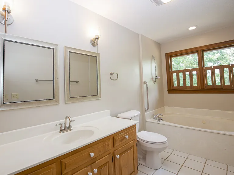 962 Water Oak Pl — Photo 43