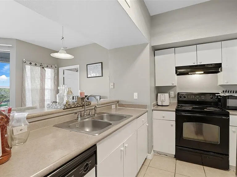 5132 City St #317 — Photo 22