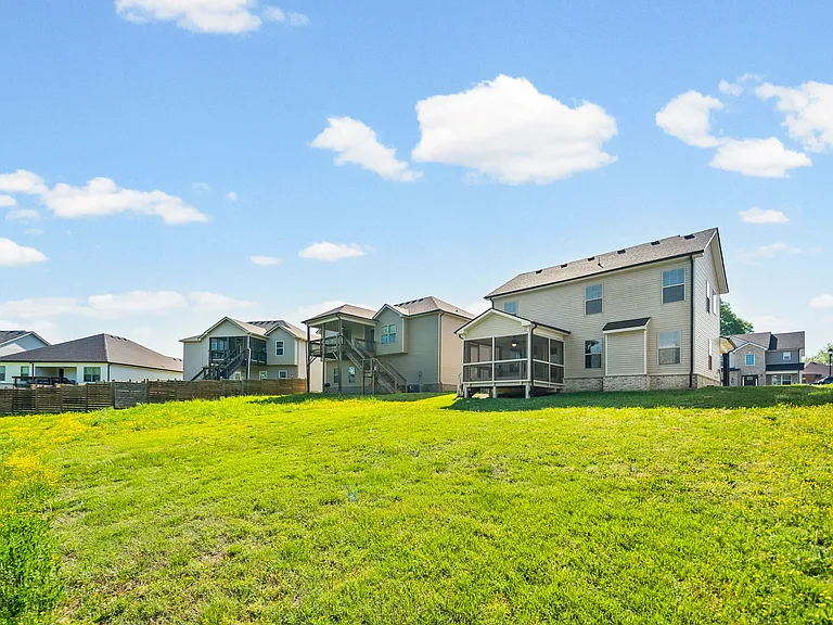 748 Jodine Ann Dr — Photo 31