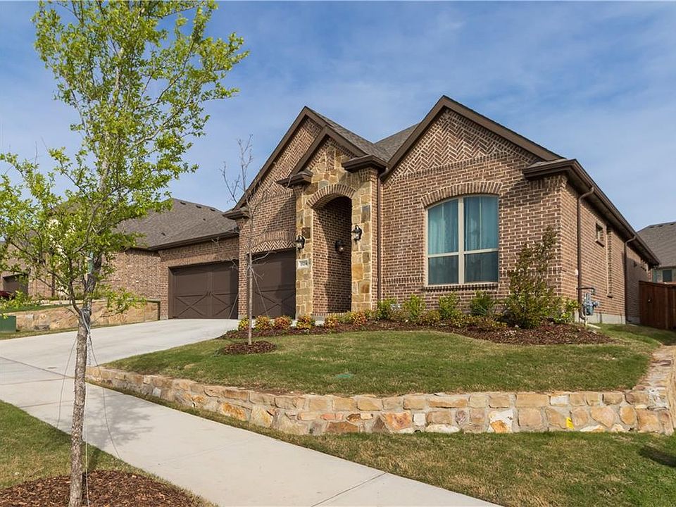 1st image of 15204 Primrose Garden Ct