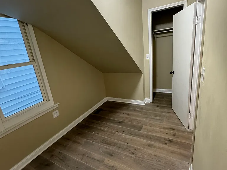 8364 S Brandon Ave #1F — Photo 5