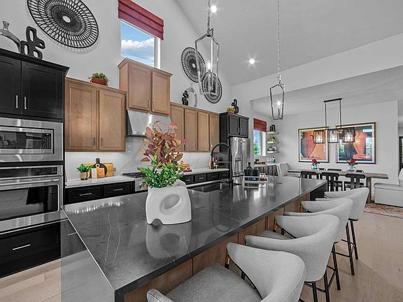 The Caroline - Kitchen