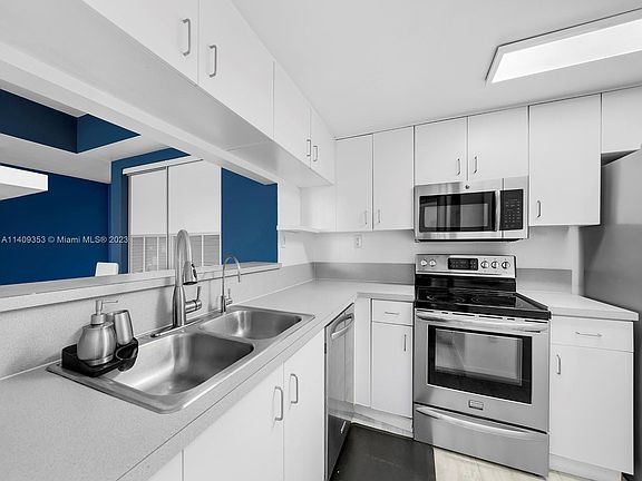3rd image of 650 West Ave #2305FC