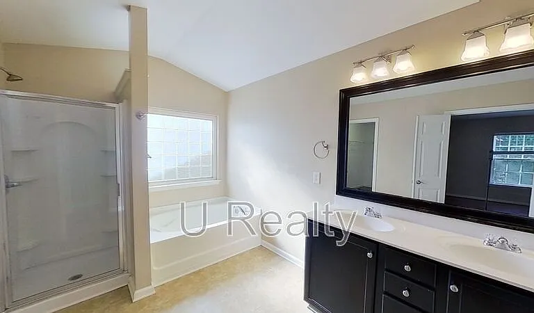 10009 Barrands Ln — Photo 14