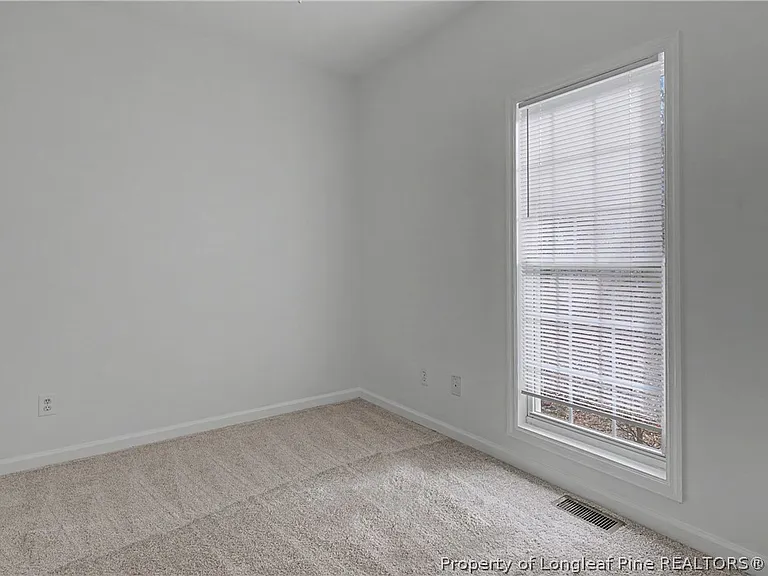 42 Lotus Ln — Photo 30