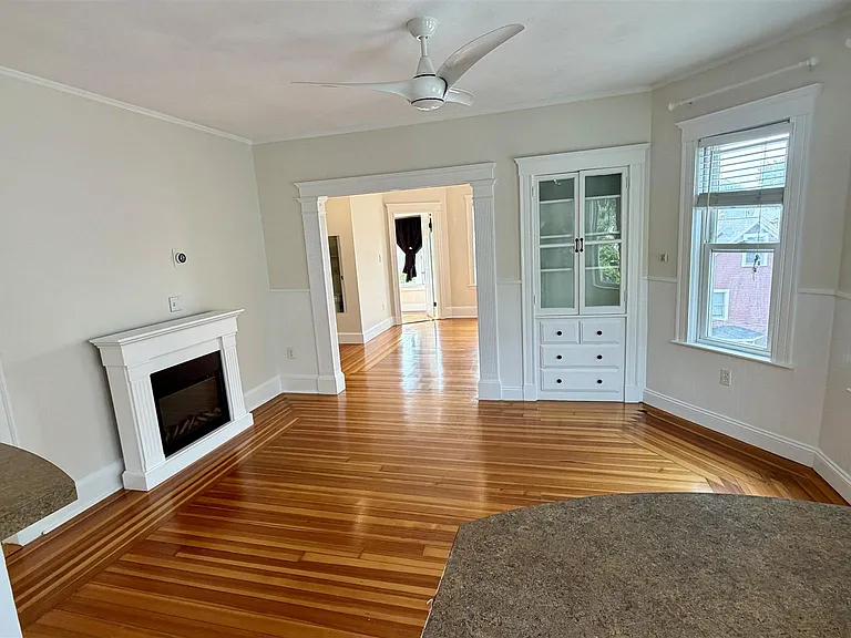 9 Ashland St #2 — Photo 18