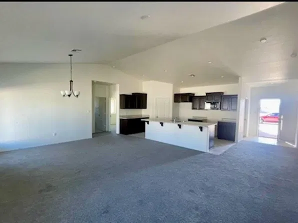 7666 E 43rd Pl, Yuma, AZ 85365