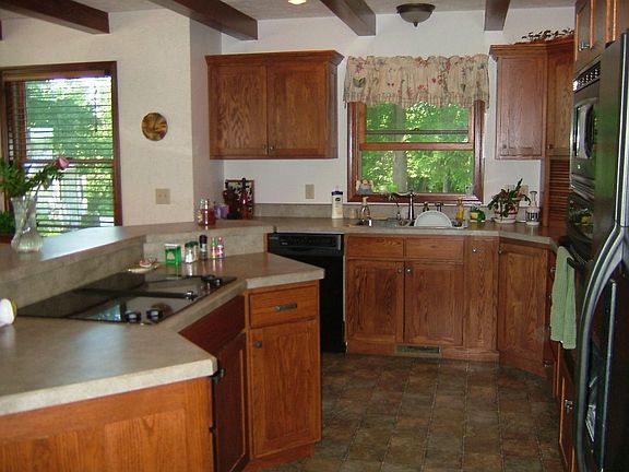 3rd image of 51881 Welcher Dr