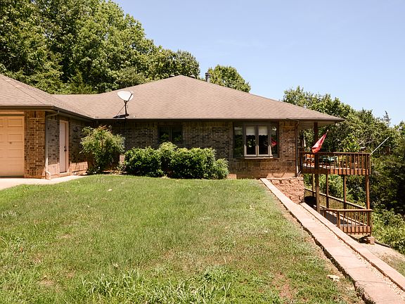 5th image of 12 Fox Fire Knoll Dr