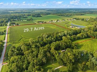 4 Lake Dr, Troy, IL 62294