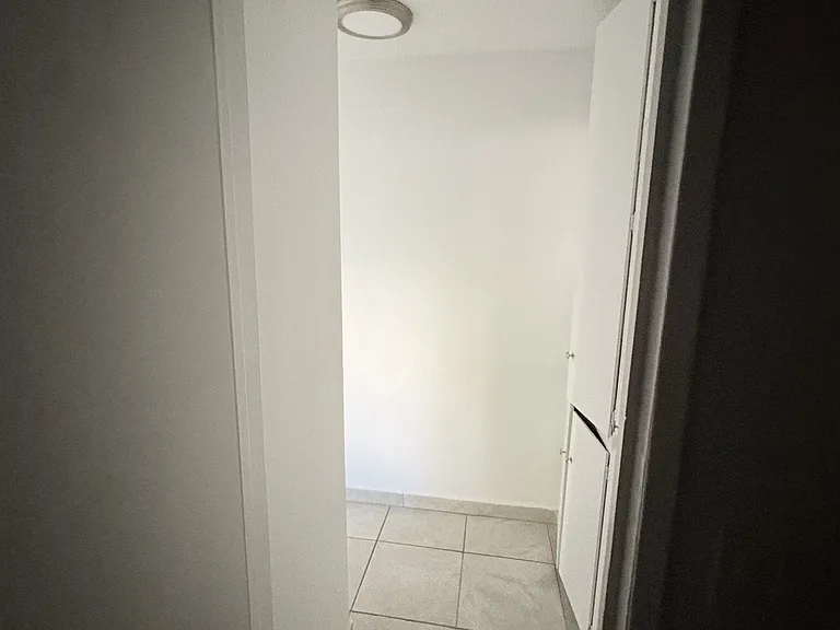 6623 Woodley Ave #6 — Photo 11
