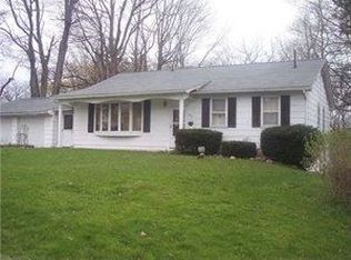 6932 Versailles Rd, Angola, NY 14047