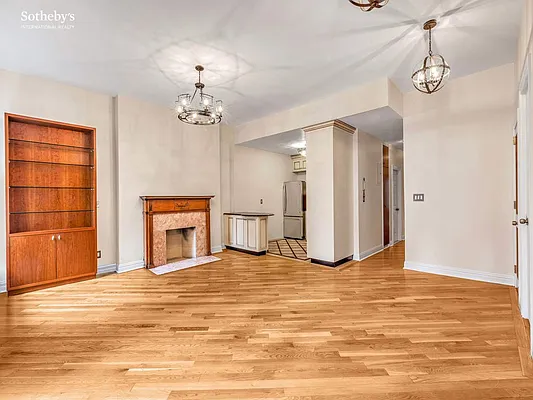 Rented by Sotheby's International Realty | media 15