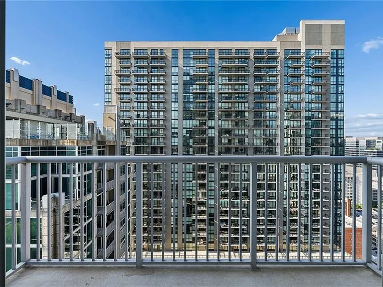 855 W Peachtree St NE #2211 — Photo 16