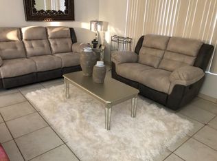 6015 SW 33rd St #102, Hollywood, FL 33023