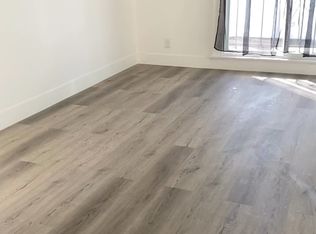 2826 Buckingham Rd #2828, Los Angeles, CA 90016