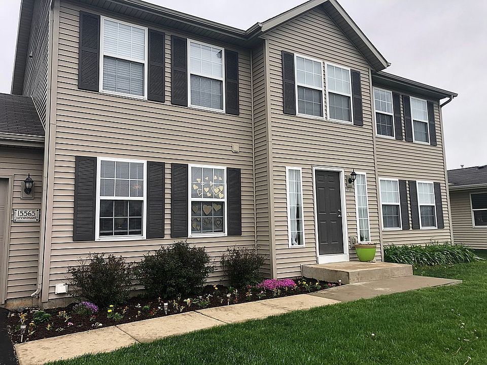 2nd image of 15565 Summerbrooke Ln