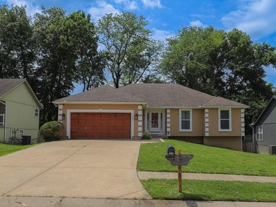 19507 E Woodsbury Rd, Independence, MO, 64058