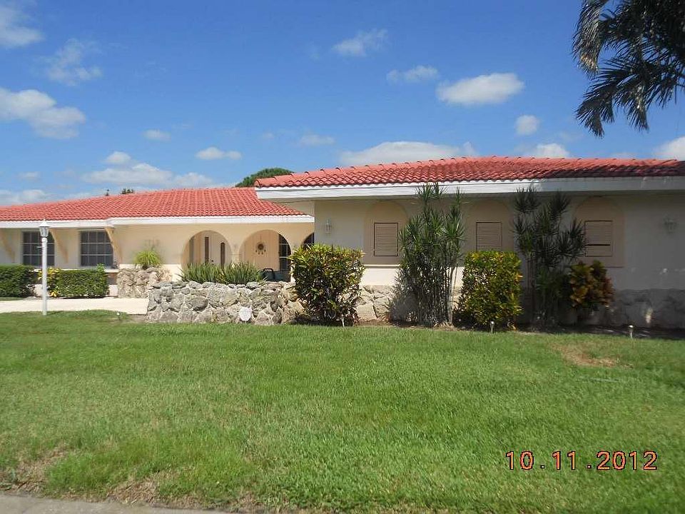 1st image of 1713 SE Hondo Avenue