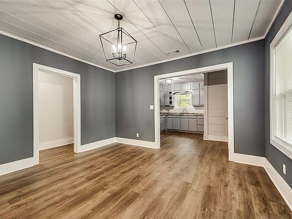 5th image of 1422 W Park Ave