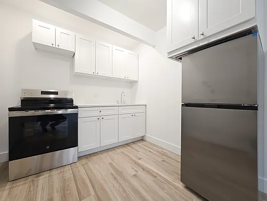 Rented by Sovereign Associates | media 16