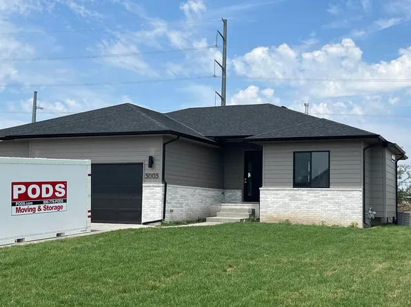 5005 N Emerald Ct, Maize, KS 67101