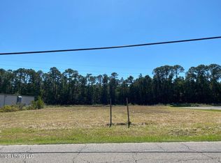 14455 Creosote Rd, Gulfport, MS 39503