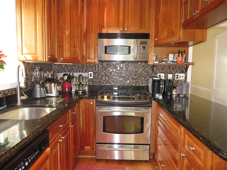 25 N Garfield St — Photo 7