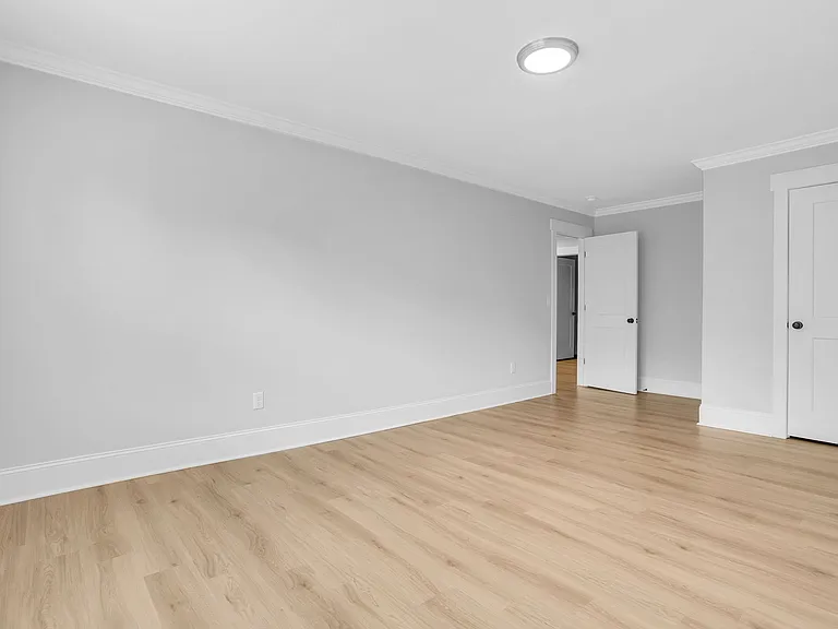 108 Averill St — Photo 13