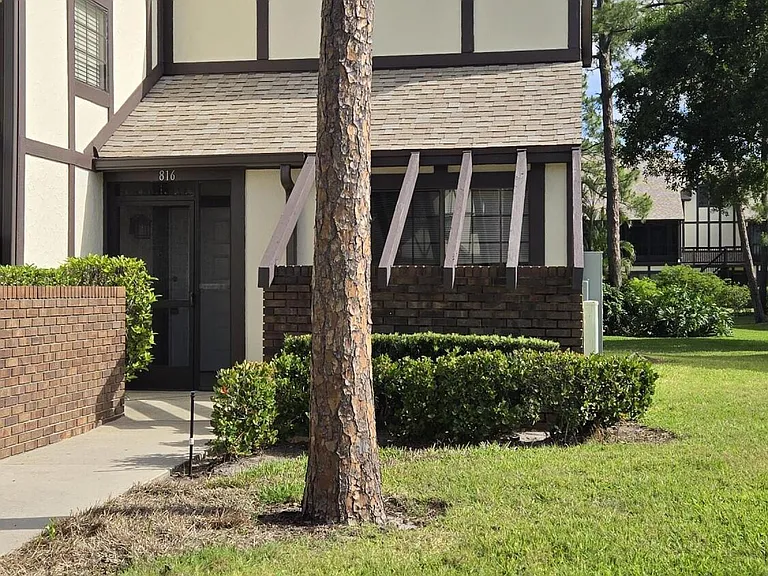 816 Greenwood Manor Cir #10 — Photo 6