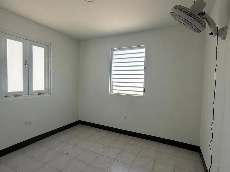 623 Baleare Urb Puerto Nuevo — Photo 10