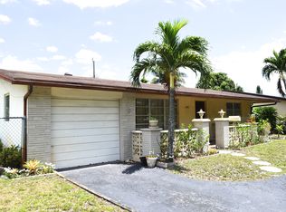 2001 Utopia Dr, Miramar, FL 33023