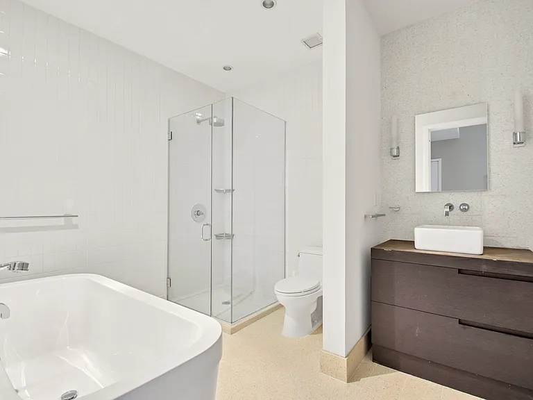 360 Furman St #432 — Photo 11