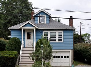 3 Baker Ave, Lexington, MA 02421