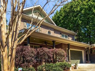 1124 Hobson Ct, Raleigh, NC 27607