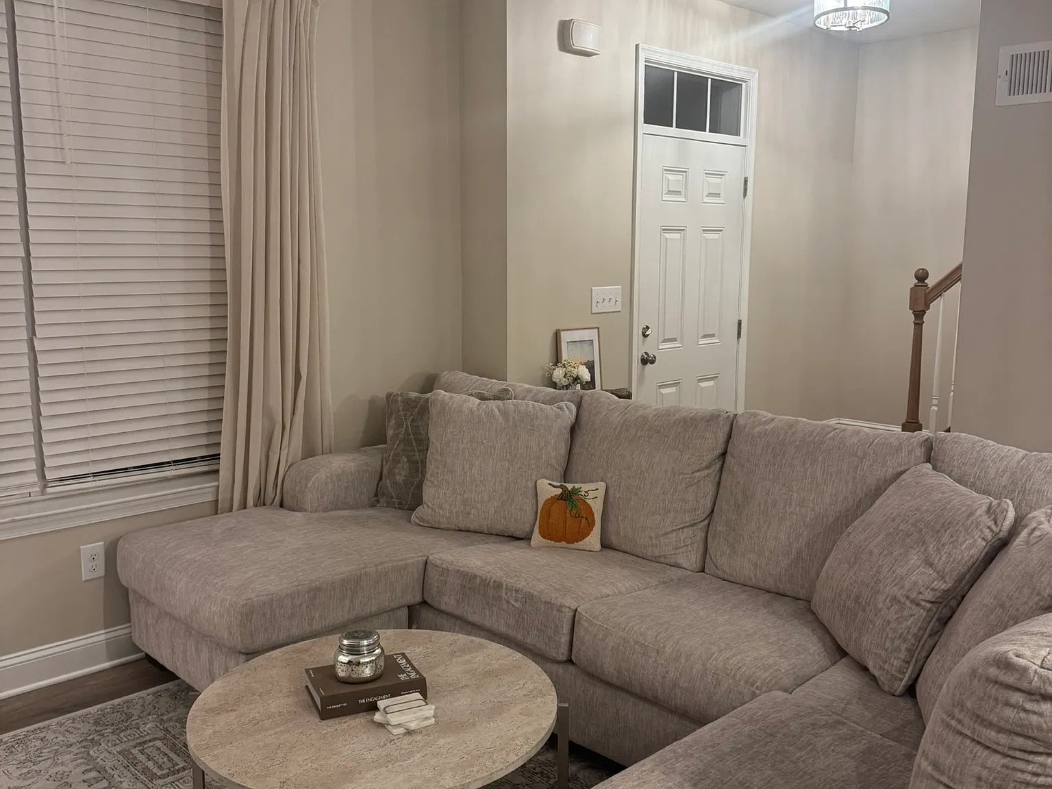 3 bed, 1424 sqft, $3,150 — Photo 4