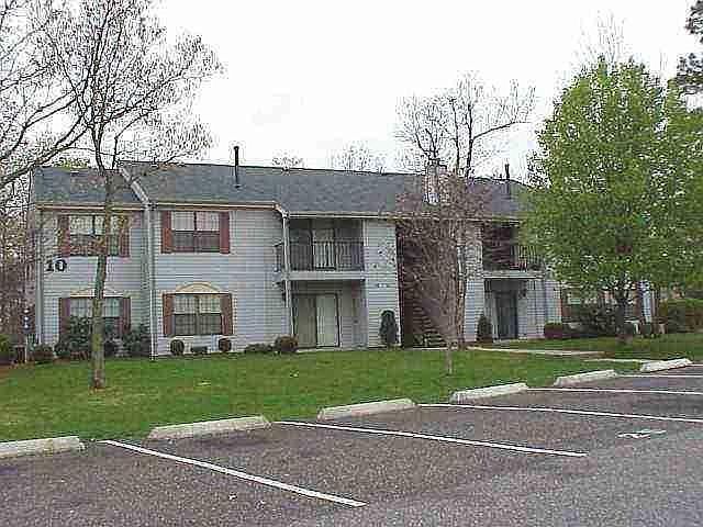 1st image of 61 Liberty Ct #1401