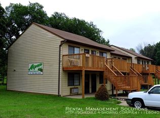 408 SW Macvicar Ave APT 3, Topeka, KS 66606