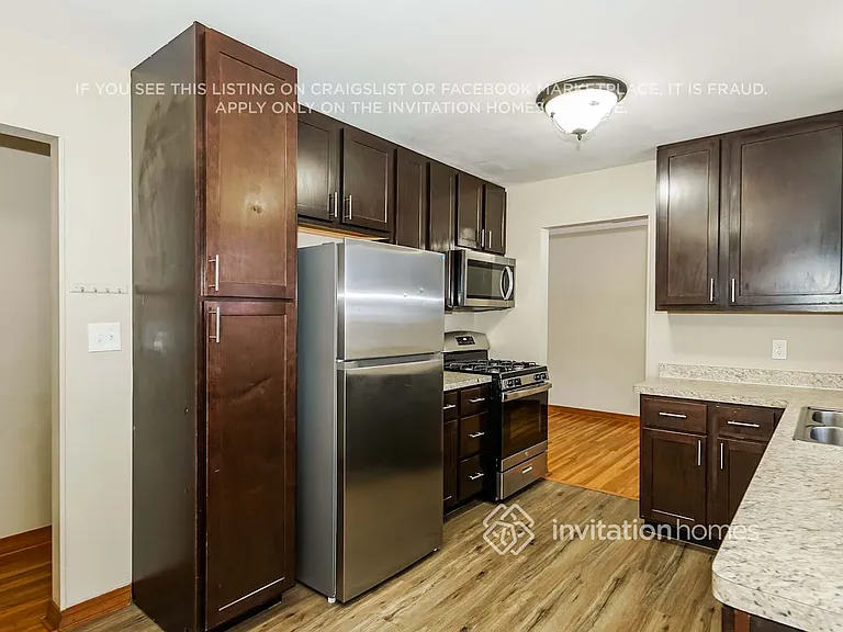 2273 Sierra Dr — Photo 7