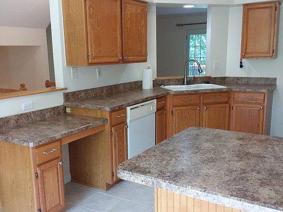 Large Eat in Kitchen