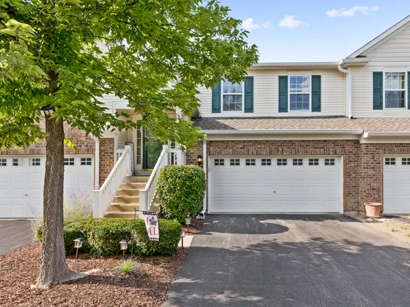 1573 Millbrook Dr, Algonquin, IL 60102