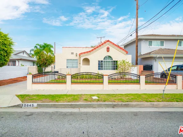 12045 Rives Ave, Downey, CA 90242